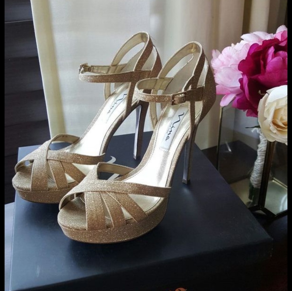 Nina Senora Gold Glitter Heels